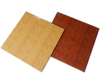 木製の穀物の天井板はポリ塩化ビニールの薄板になる偽の天井のタイルを耐火性にします